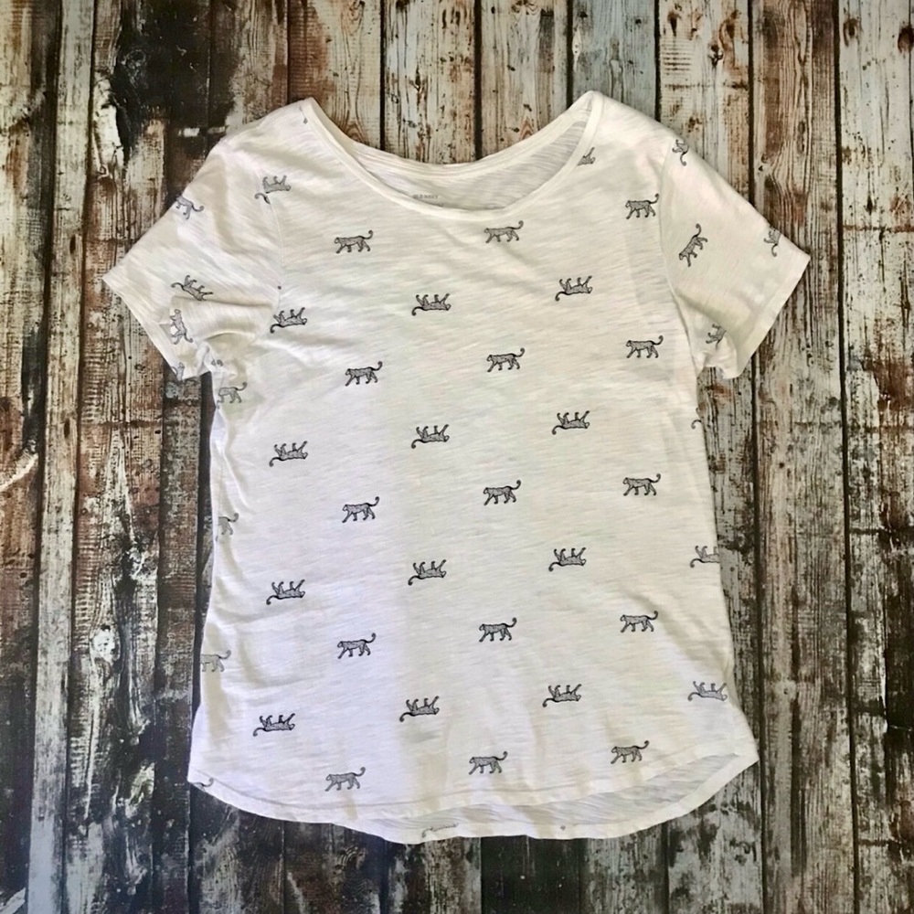Old Navy White Leopard T-Shirt